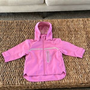 Happy Nocnoc rain jacket. NWOT pink,Waterproof Detachable Hood. Size 3y